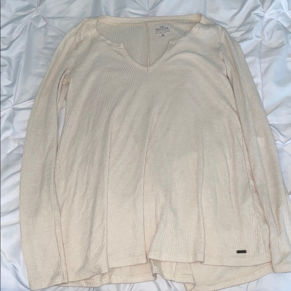 Hollister top